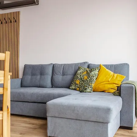 Zlote Wzgorza Дом отдыха Laski (Zabkowice Slaskie)