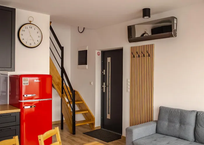 Zlote Wzgorza * Laski (Zabkowice Slaskie)